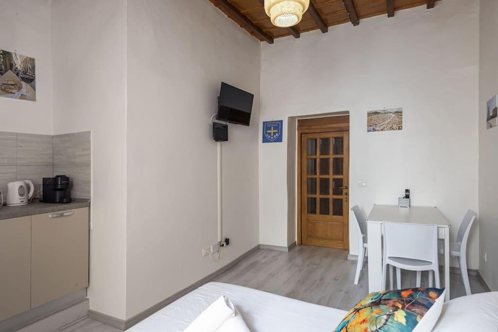Unyca - Santa Croce Cozy Apartment Firenze Bagian luar foto